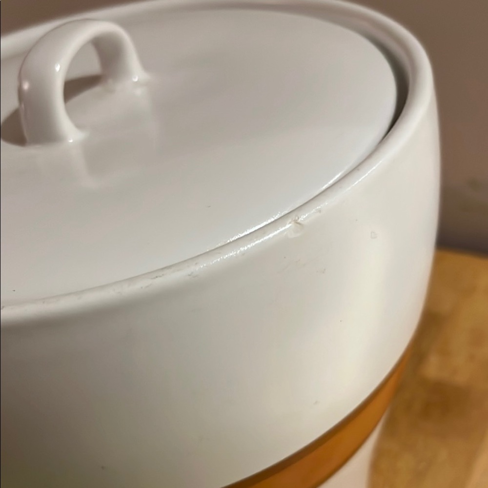 Ceramic Jar - Picture 5 of 6